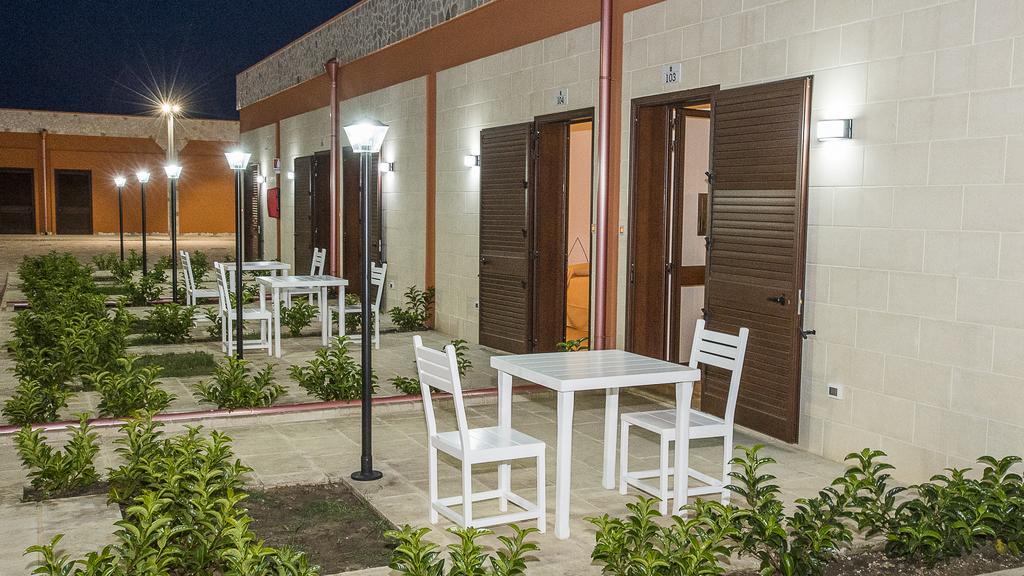Agriturismo Tenuta Don Giovanni Melendugno Ngoại thất bức ảnh